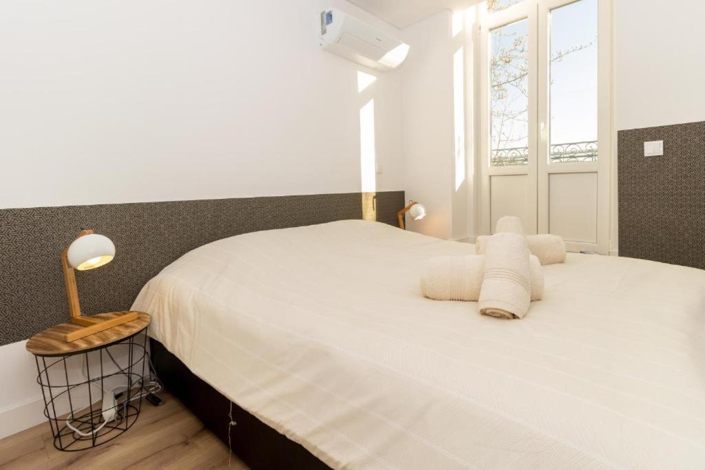 Oporto Modern Apartments - Campanha Train Station Exterior photo